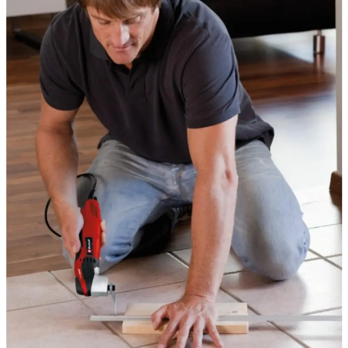 МУЛТИФУНКЦИОНАЛЕН ИНСТРУМЕНТ TEMG200 C