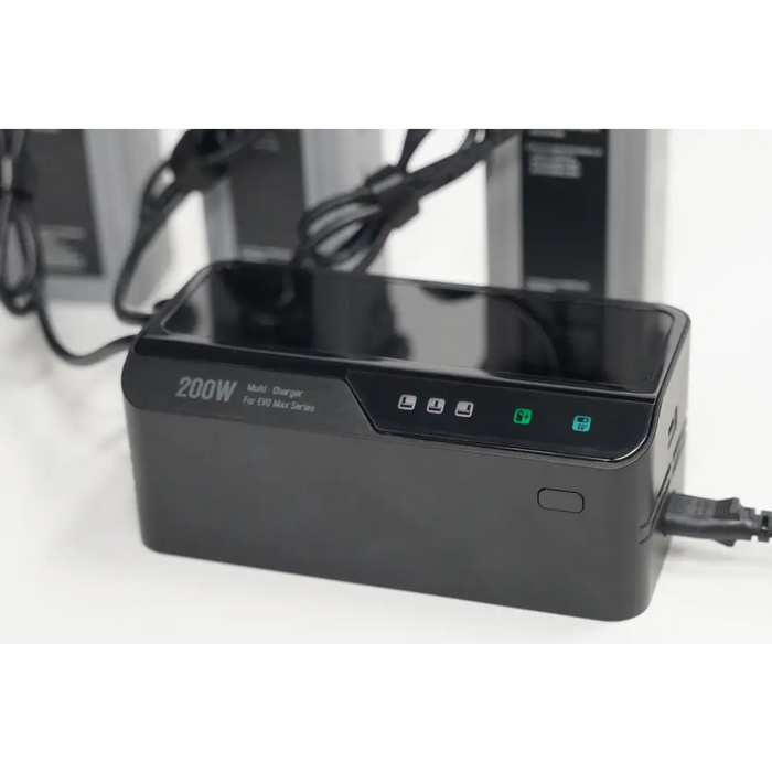 Мултизарядно устройство Autel за серия EVO Max