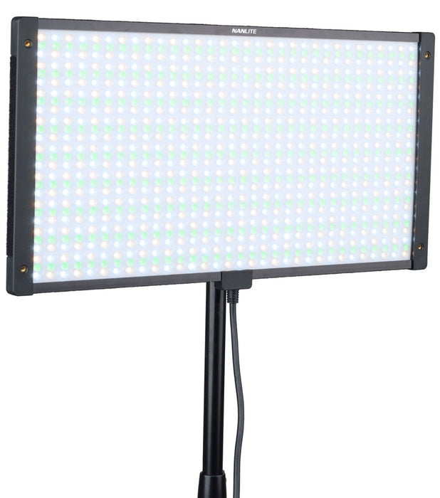 Диодно осветление Nanlite - PavoSlim 120C RGBWW