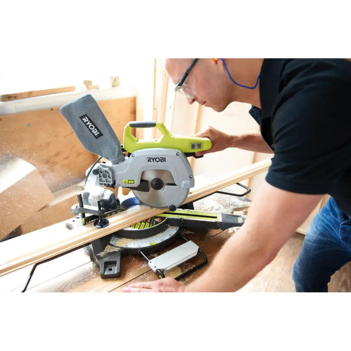 НАСТОЛЕН ЦИРКУЛЯР RYOBI EMS216L