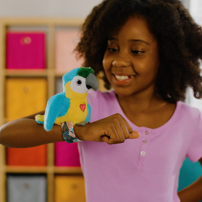 Happy Yappers Интерактивно Пиле Blue Parrot