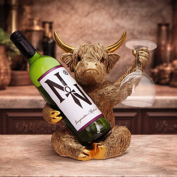 Поставка за бутилка Nemesis Now Adult: Gothic - Gold Highland Cow, 26.8 cm
