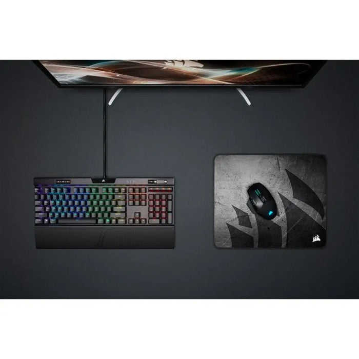 Нехлъзгаща се постелка Corsair MM300 PRO Сив