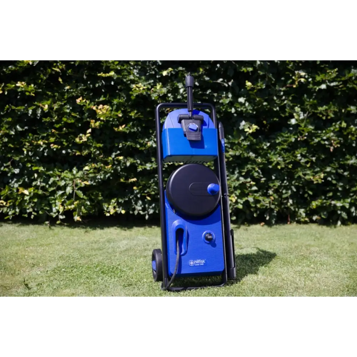 Nilfisk Core 140-8 PowerControl In-Hand HOME EU машина