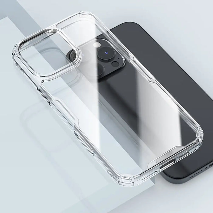 Nillkin Nature Pro Case за iPhone 16 Pro - прозрачен и бял