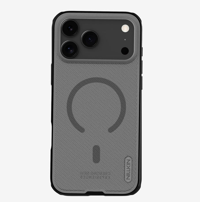 Магнитен калъф Nillkin Super Frosted Shield Pro, съвместим с MagSafe за iPhone 17 Pro Max - полупрозрачен черен