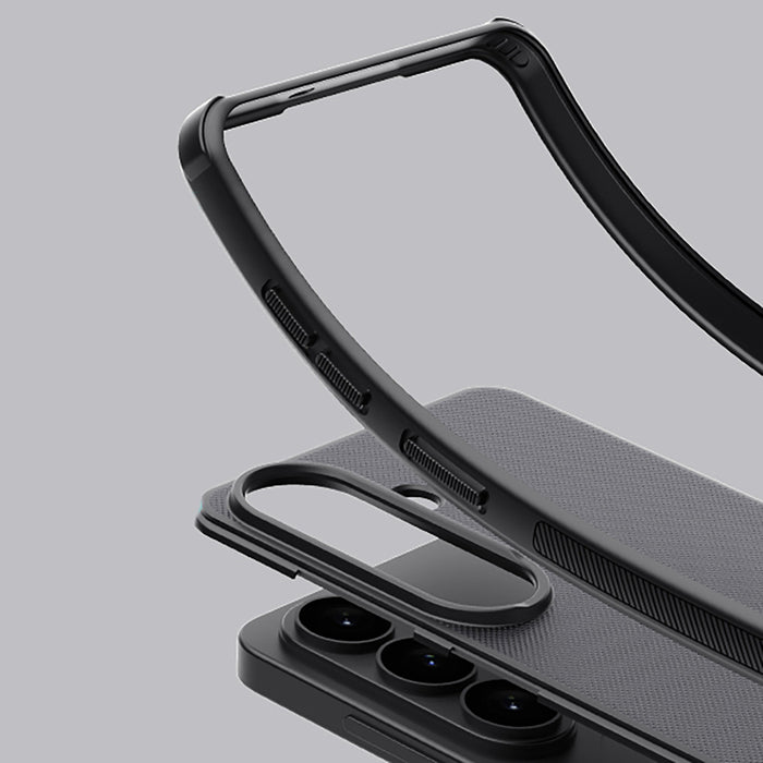 Nillkin Super Frosted Shield Pro Магнитен Калъф, Съвместим с MagSafe за Samsung Galaxy S26 - Черен