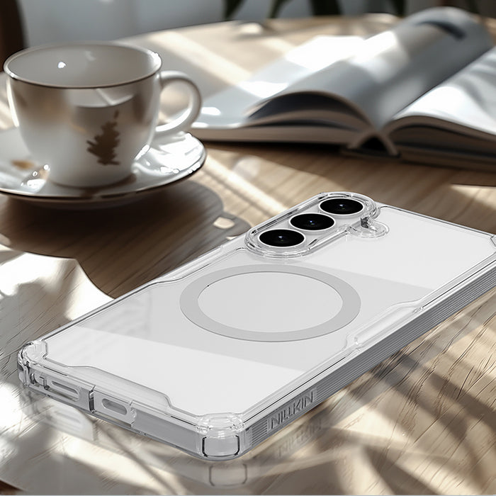 Nillkin Nature TPU Pro калъф, съвместим с MagSafe за Samsung Galaxy S26 - бял