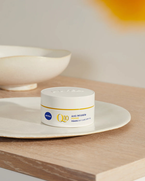 Дневен крем против бръчки Q10 SPF 15, 50 ml