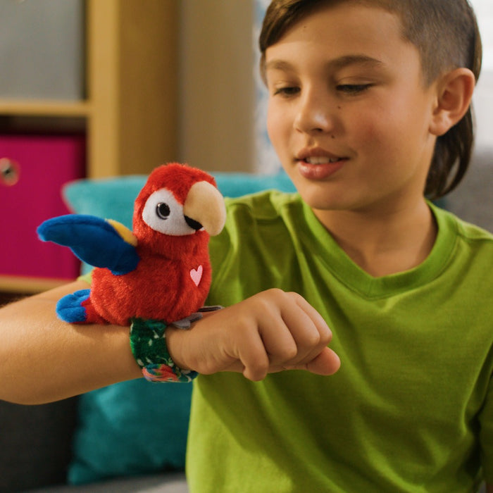 Happy Yappers Интерактивно Пиле Red Parrot