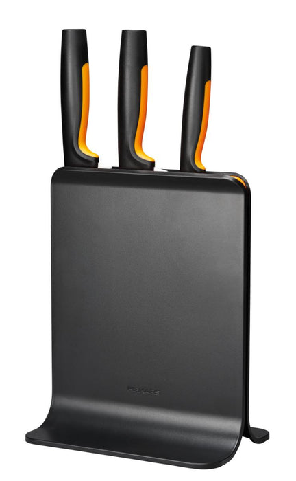 НОЖОВЕ С ПОСТАВКА КУХНЕНСК 3БР FISKARS