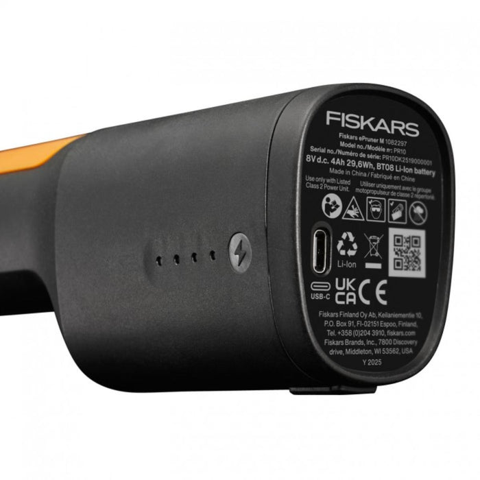 АКУМУЛАТОРНА НОЖИЦА FISKARS M 8V 4AH