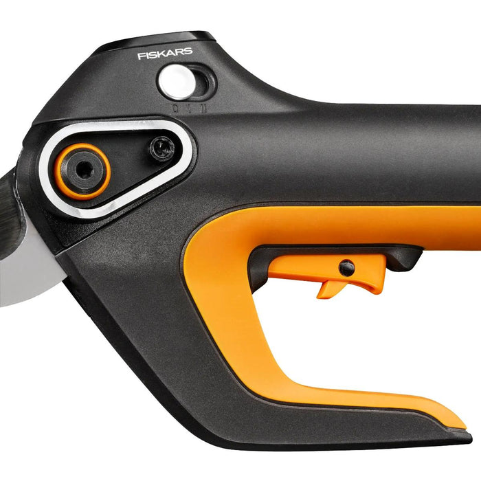АКУМУЛАТОРНА НОЖИЦА FISKARS L SOLO
