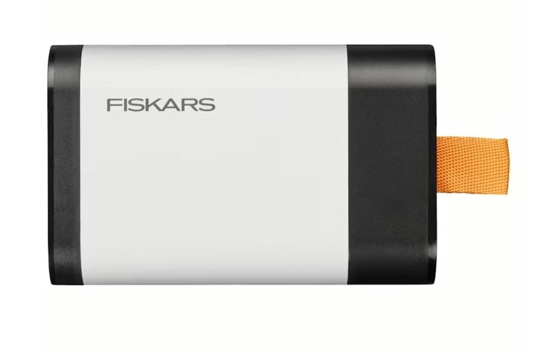 АКУМУЛАТОРНА БАТЕРИЯ FISKARS 12V 4AH