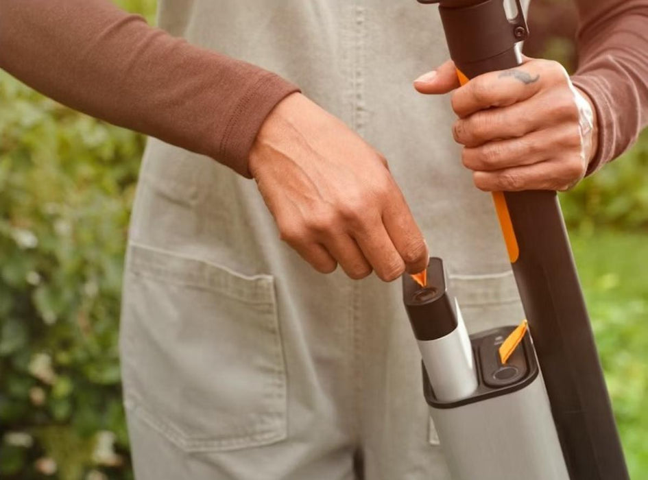 АКУМУЛАТОРНИ БАТЕРИИ 2БР FISKARS 12V 4AH