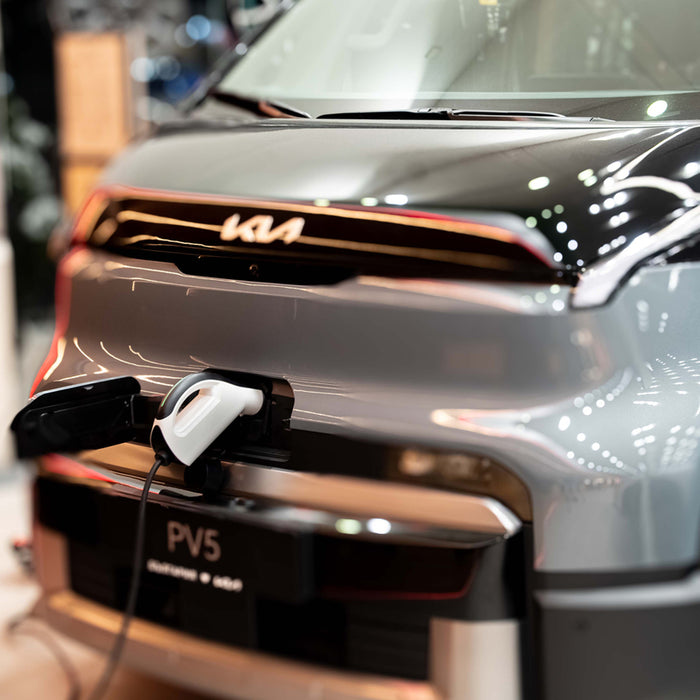 МОБИЛНА ЗАРЯДНА СТАНЦИЯ ШУКО TYPE 2 3.7KW HYPERCHARGE COMPACT