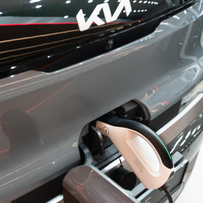 МОБИЛНА ЗАРЯДНА СТАНЦИЯ ШУКО TYPE 2 3.7KW HYPERCHARGE COMPACT