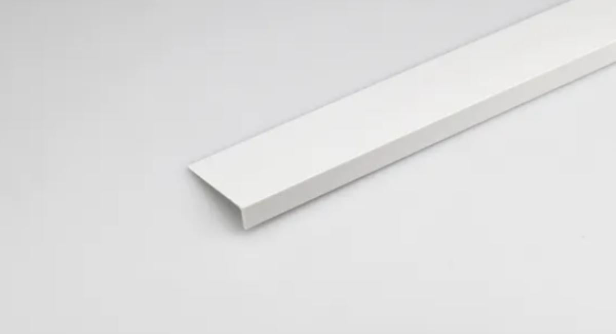 PVC ЪГЛОВ ПРОФИЛ 20Х10MM/1M БЯЛ