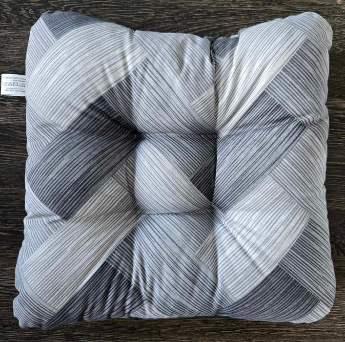 ВЪЗГЛАВНИЦА 38Х38Х8 CM МИКС СУЗИ