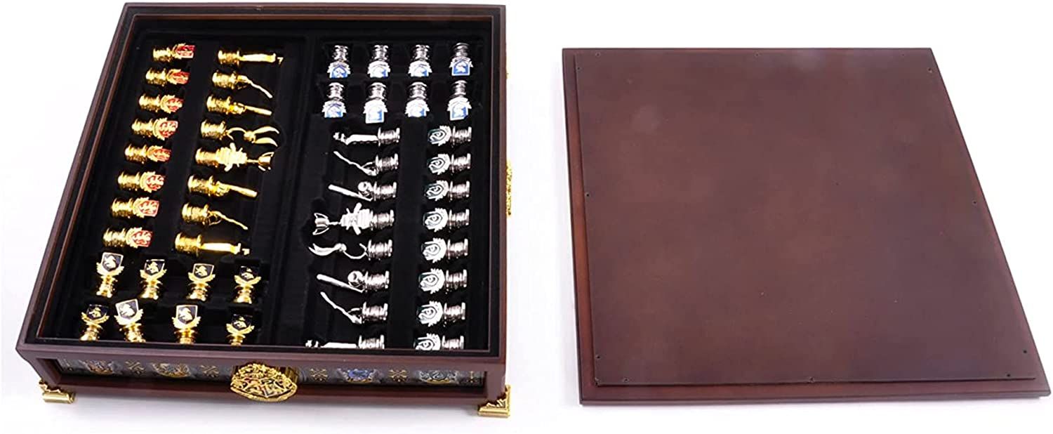 Шах The Noble Collection - The Hogwarts Houses Quidditch Chess Set