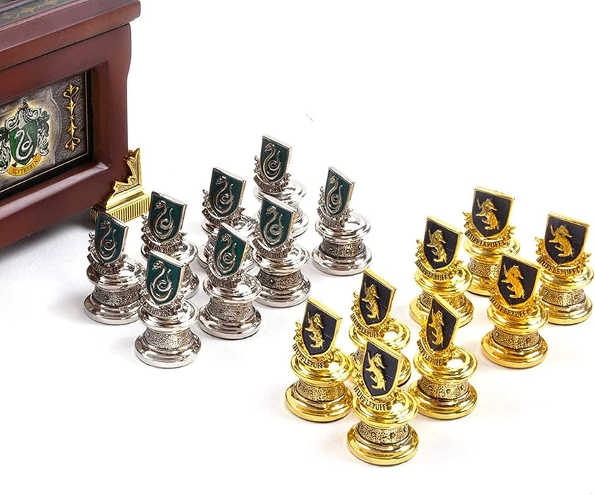 Шах The Noble Collection - The Hogwarts Houses Quidditch Chess Set