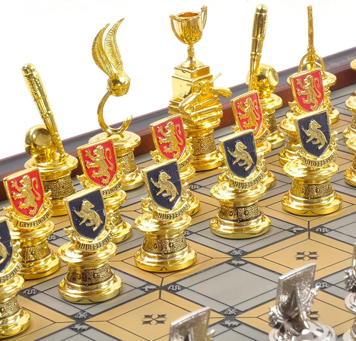 Шах The Noble Collection - The Hogwarts Houses Quidditch Chess Set
