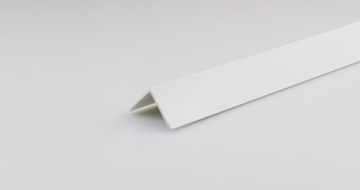 PVC ЪГЛОВ ПРОФИЛ 40Х40MM/1M БЯЛ САТЕН