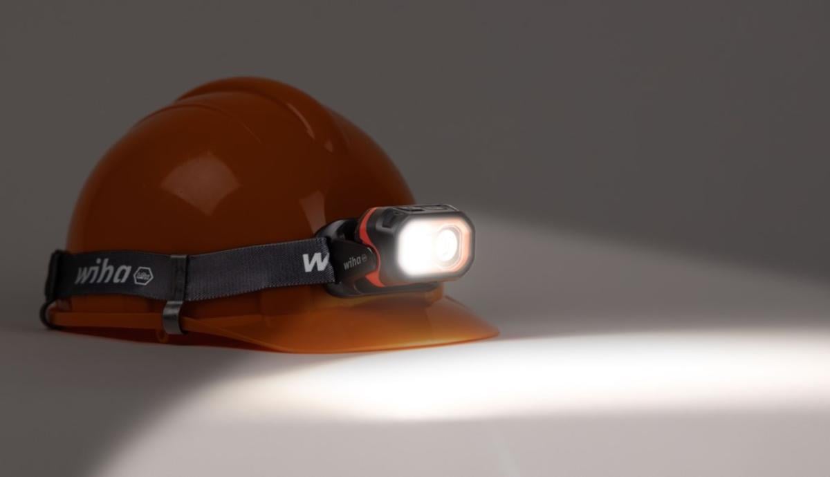 ЧЕЛНИК 500LM СЪС СЕНЗОР ЗА ДВИЖЕНИЕ WIHA