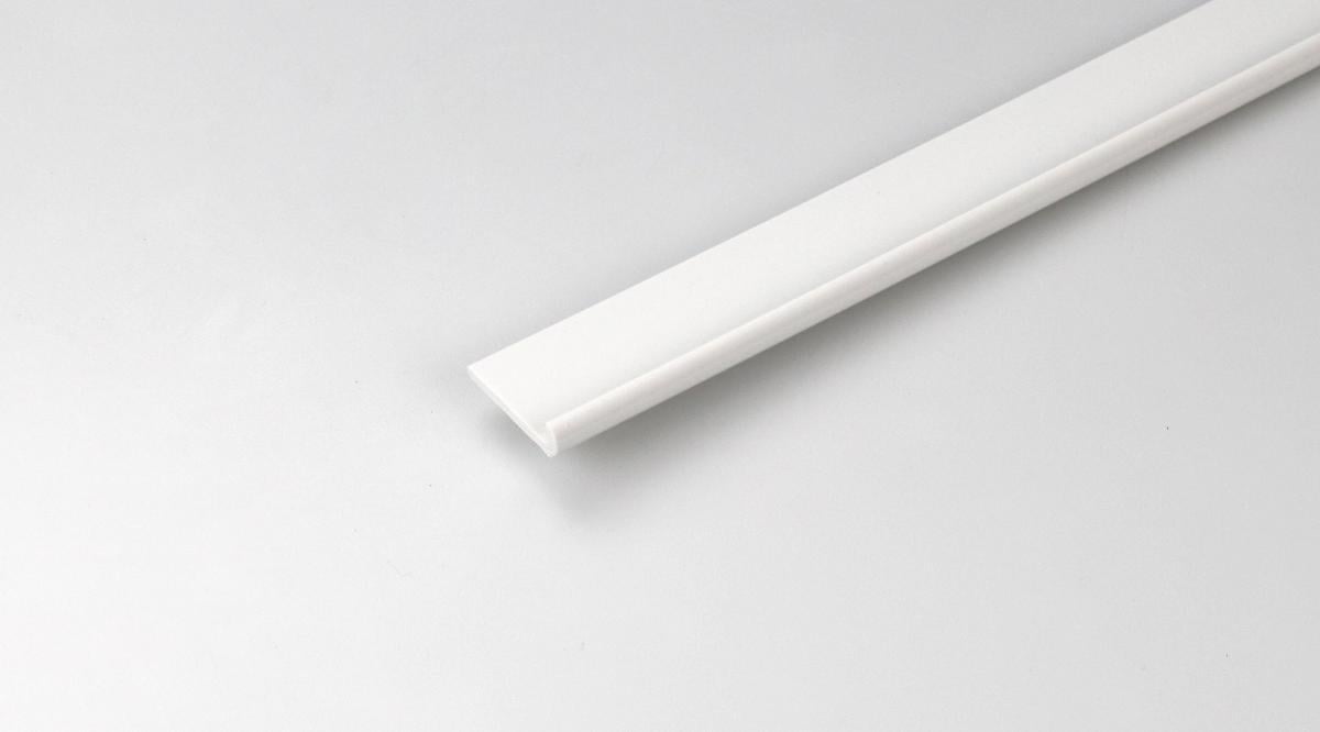 ПРОФИЛ 1М 25Х23 PVC БЯЛ