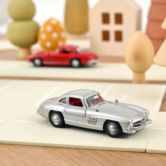 Колекционерски модел Norev Ретро: Автомобили - Mercedes-Benz 300 SL (W198) (Silver) (1954)