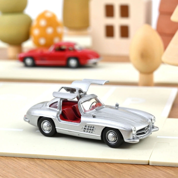 Колекционерски модел Norev Ретро: Автомобили - Mercedes-Benz 300 SL (W198) (Silver) (1954)