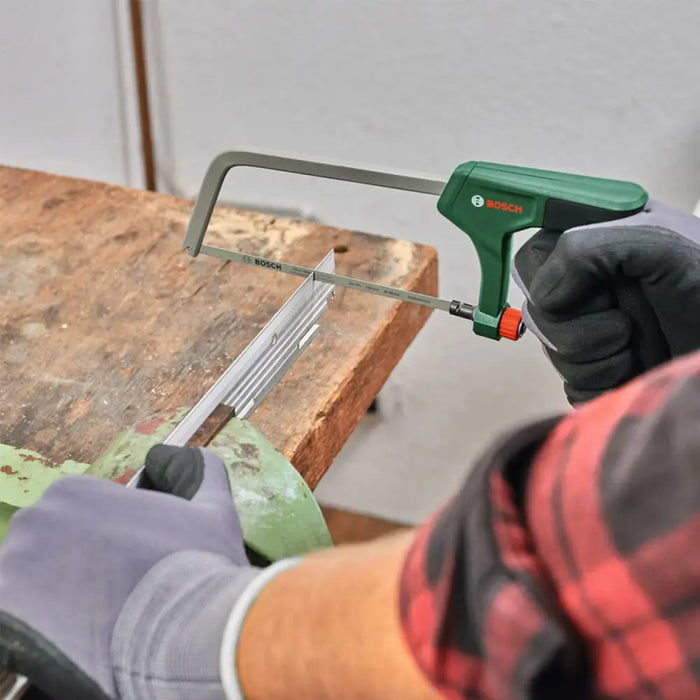 Ножовен трион BOSCH