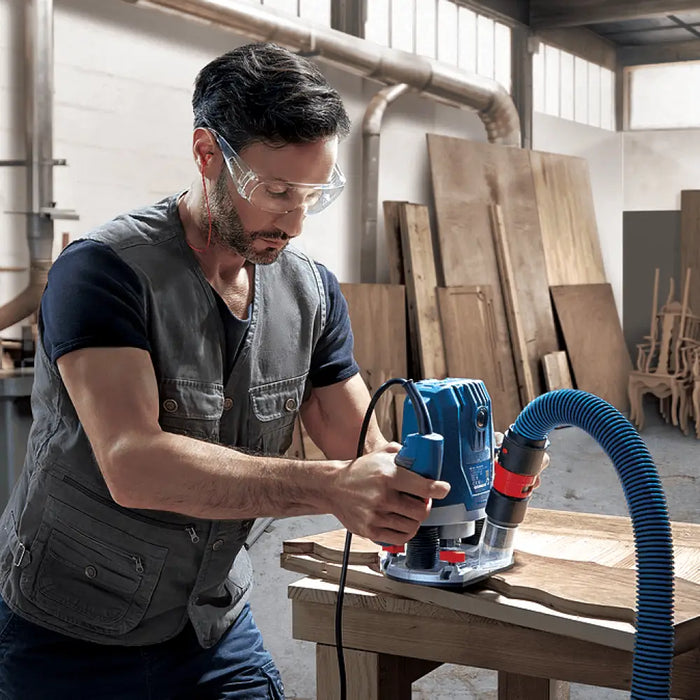 Оберфреза Bosch Blue GOF 130