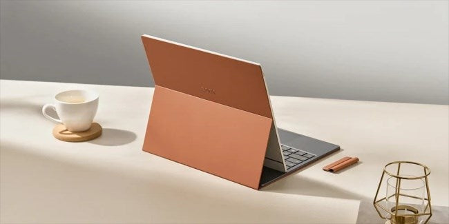 Магнитен калъф Onyx Boox Note Max / Tab XC с клавиатура, кафяв