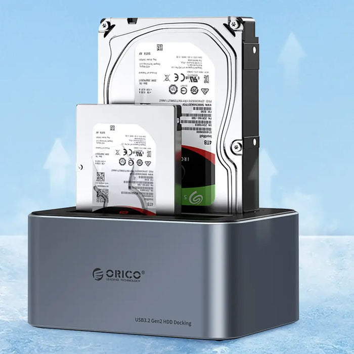 Orico 6656C3-C 5-отсечна докинг станция с функция за офлайн