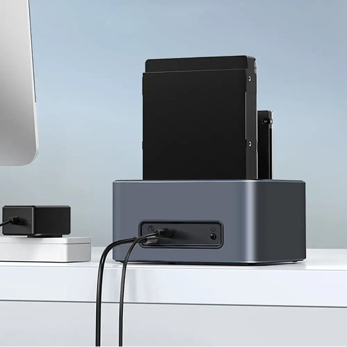 Orico 6656C3-C 5-отсечна докинг станция с функция за офлайн