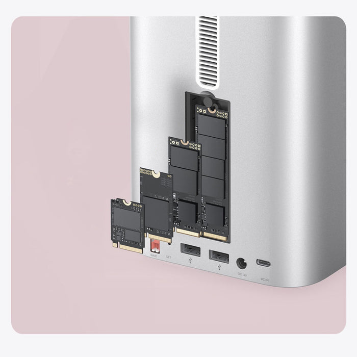 Докинг станция Orico MiniTower с гнезда за твърди дискове до 56TB - сребриста