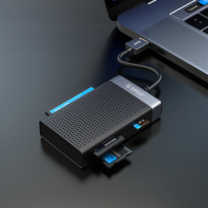 Orico CL4D-A3 USB-A 3.0 SD microSD CF MS 5 Gb/s четец за карти памет - черен и сребрист