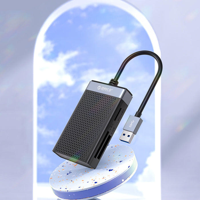 Orico CL4D-A3 USB-A 3.0 SD microSD CF MS 5 Gb/s четец за карти памет - черен и сребрист