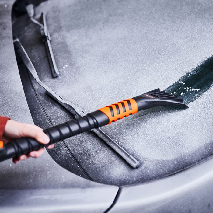 СТЪРГАЛКА С ЧЕТКА ТЕЛЕСКОПИЧНА 4IN1 OSRAM SNOWBRUSH 010