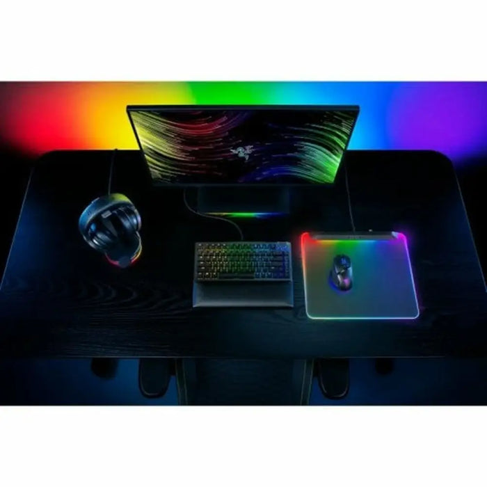 Пад за игра с LED осветление Razer Firefly V2 Pro