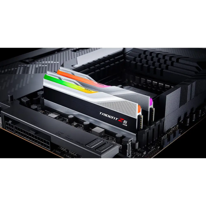 Памет G.SKILL Trident Z5 RGB 32GB (2x16GB) DDR5 6400MHz CL32