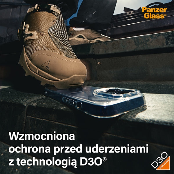 Твърд калъф PanzerGlass с D3O и военен сертификат за iPhone 15/14/13 - прозрачен