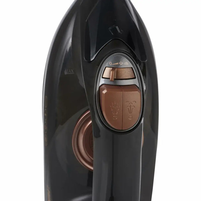 Парна ютия Princess 01.322890.01.001 2600 W Черен