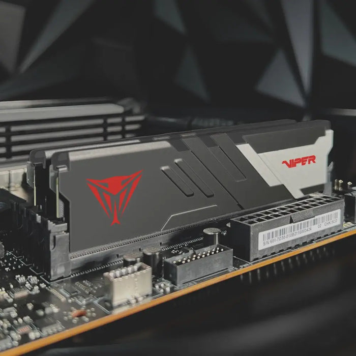 Patriot Memory Viper Venom PVV532G660C34K 32 GB модул памет