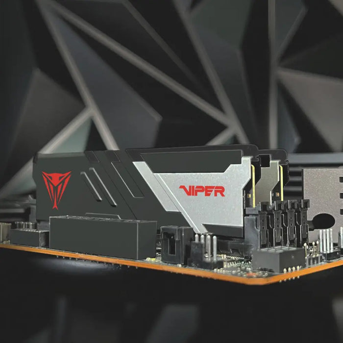 Patriot Memory Viper Venom PVV532G700C32K модул памет 32 GB