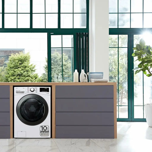 Перална машина LG F1P1CY2W 70 1100 rpm 17 kg 70 cm E