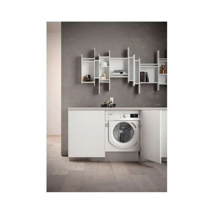 Пералня със сушилня за вграждане WHIRLPOOL BI WDWG 961485