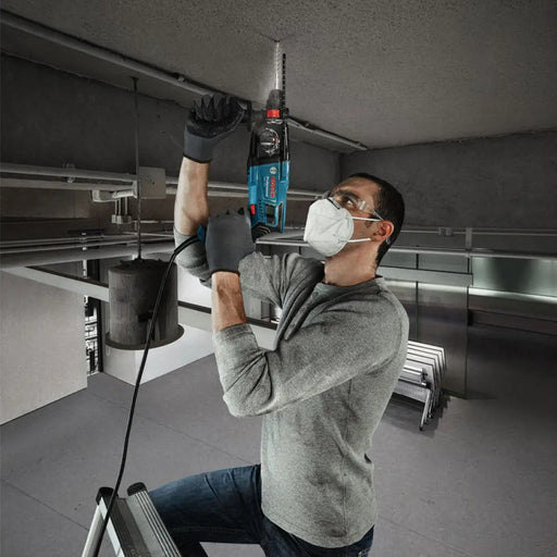 ПЕРФОРАТОР BOSCH PROFESSIONAL GBH 220 2.00 J SDS PLUS 720 W