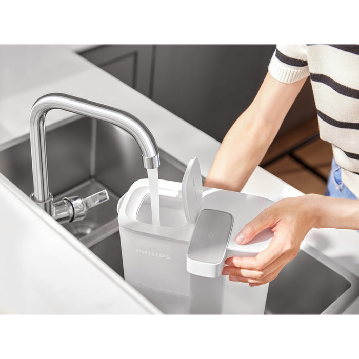 ФИЛТРИРАЩА КАНА PHILIPS WATER АWP2980WH3/10+3 ФИЛТ.